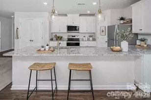 1216 Nia Rd, Charlotte, NC 28215 - Photo 3