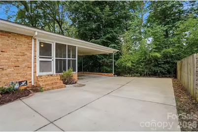 6535 Burlwood Road, Charlotte, NC 28211 - Photo 31