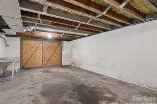 21 Beaverdam Rd, Canton, NC 28716 - Photo 21