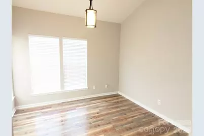 4613 Forestridge Commons Drive, Charlotte, NC 28269 - Photo 11