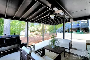 1634 Lumarka Dr, Charlotte, NC 28212 - Photo 31