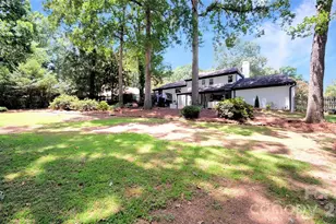 1634 Lumarka Dr, Charlotte, NC 28212 - Photo 33