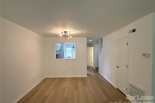 6034 Heath Valley Rd, Charlotte, NC 28210 - Photo 5
