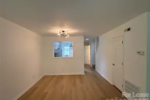 6034 Heath Valley Rd, Charlotte, NC 28210 - Photo 5