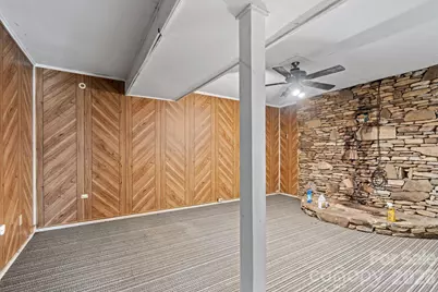 177 E Poplar Drive, Hendersonville, NC 28792 - Photo 25