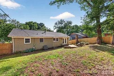 609 Kenlough Drive, Charlotte, NC 28209 - Photo 25