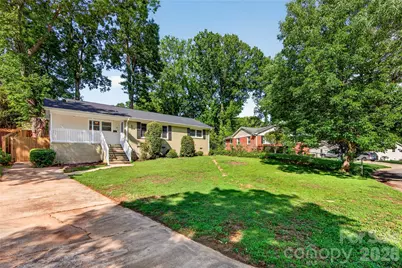 609 Kenlough Drive, Charlotte, NC 28209 - Photo 3