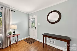 609 Kenlough Dr, Charlotte, NC 28209 - Photo 5