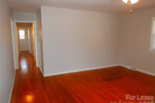 815 Echo Glen Rd, Charlotte, NC 28213 - Photo 11