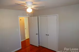 815 Echo Glen Rd, Charlotte, NC 28213 - Photo 15