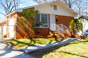 815 Echo Glen Rd, Charlotte, NC 28213 - Photo 1