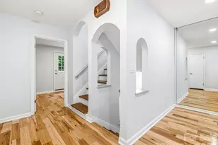 70 Skyline Dr, Hendersonville, NC 28791 - Photo 5