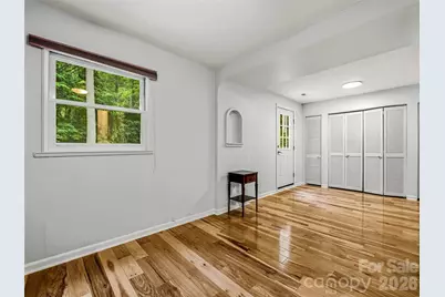 70 Skyline Drive, Hendersonville, NC 28791 - Photo 23