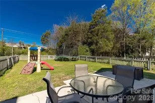 13213 Lampmeade Ln, Charlotte, NC 28273 - Photo 33