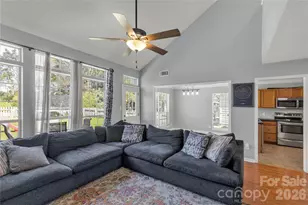 13213 Lampmeade Ln, Charlotte, NC 28273 - Photo 11