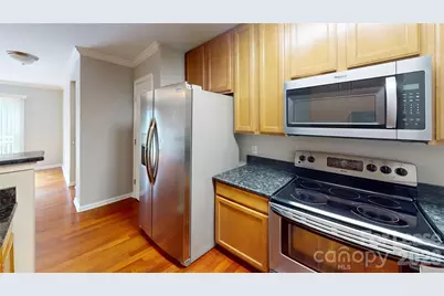 537 Donatello Avenue, Charlotte, NC 28205 - Photo 3