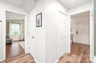 419 Scarborough Ln, Matthews, NC 28105 - Photo 25