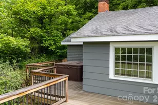 3477 Cane Creek Rd, Bakersville, NC 28705 - Photo 7