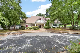 9607 Clifton Meadow Dr, Matthews, NC 28105 - Photo 37