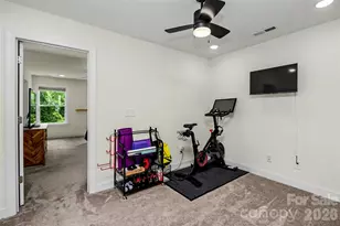 1010 Moffatt Ln, Matthews, NC 28105 - Photo 35