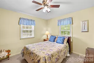 132 Polly Dr, Statesville, NC 28625 - Photo 21