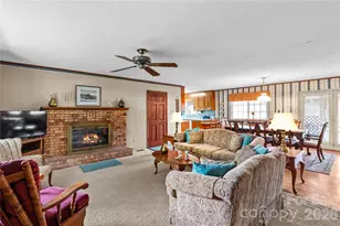 132 Polly Dr, Statesville, NC 28625 - Photo 5