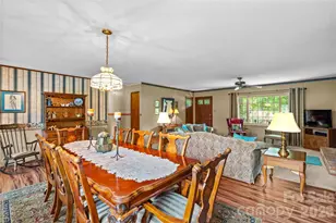 132 Polly Dr, Statesville, NC 28625 - Photo 11