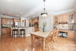 20039 Verlaine Dr, Davidson, NC 28036 - Photo 11