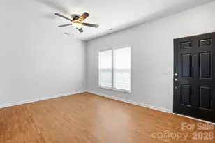5315 Jocelyn Ln, Charlotte, NC 28269 - Photo 3