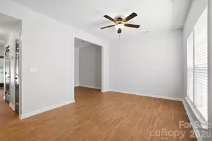 5315 Jocelyn Ln, Charlotte, NC 28269 - Photo 7