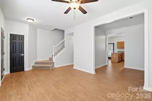 5315 Jocelyn Ln, Charlotte, NC 28269 - Photo 5