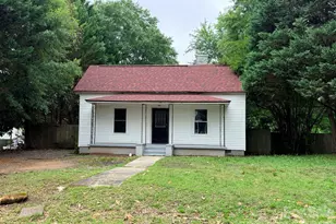 305 N Poplar St, Gastonia, NC 28054 - Photo 3