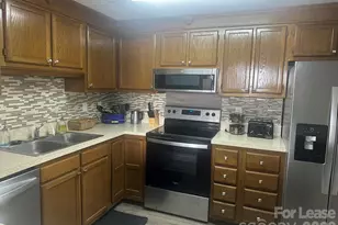 303 Sugar Top Dr, Banner Elk, NC 28604 - Photo 7
