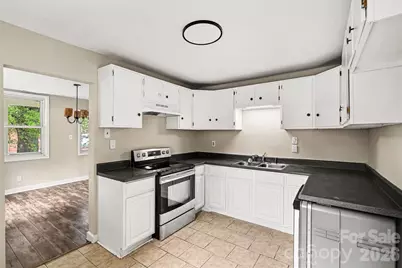 1820 Genesis Park Place, Charlotte, NC 28206 - Photo 13