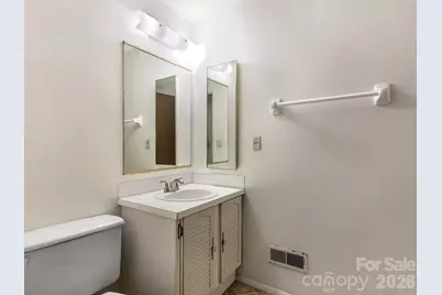 6534 Rollingridge Drive, Charlotte, NC 28211 - Photo 11