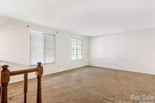 6534 Rollingridge Dr, Charlotte, NC 28211 - Photo 3