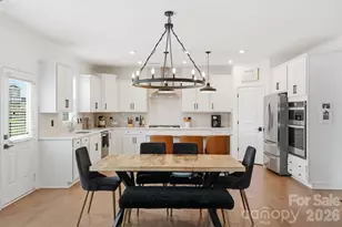 11016 Larkslea Ln, Charlotte, NC 28278 - Photo 15