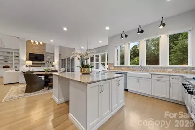 200 Seven Oaks Landing, Belmont, NC 28012 - Photo 5