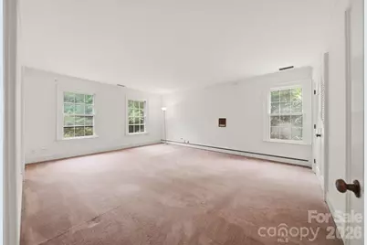 1811 5th Street NW, Hickory, NC 28601 - Photo 31