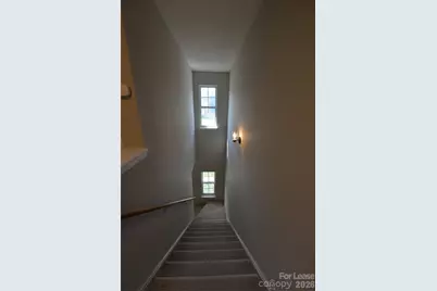 12531 Deaton Hill Drive, Charlotte, NC 28269 - Photo 13