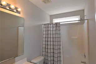 12531 Deaton Hill Dr, Charlotte, NC 28269 - Photo 17
