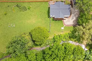 923 Newfound Rd, Leicester, NC 28748 - Photo 3