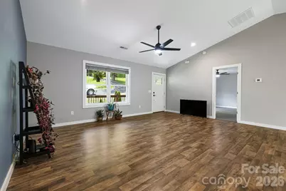 923 Newfound Road, Leicester, NC 28748 - Photo 5