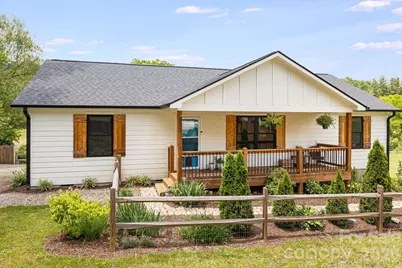 923 Newfound Road, Leicester, NC 28748 - Photo 1