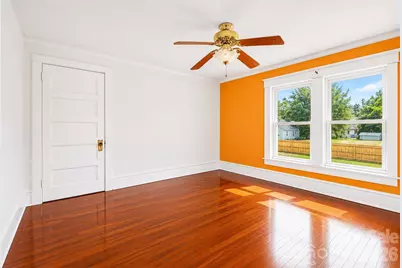1302 Wilson W Lee Boulevard, Statesville, NC 28677 - Photo 11