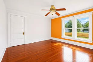 1302 Wilson W Lee Blvd, Statesville, NC 28677 - Photo 11