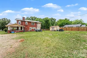 1302 Wilson W Lee Blvd, Statesville, NC 28677 - Photo 27