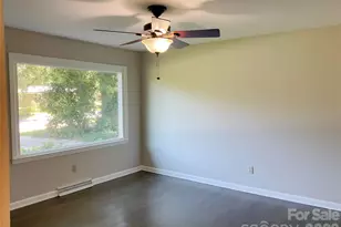 2346 Woodleaf Dr, Gastonia, NC 28052 - Photo 5
