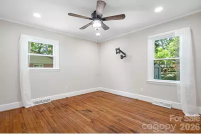 3960 Bristol Drive, Charlotte, NC 28208 - Photo 17