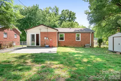 3960 Bristol Drive, Charlotte, NC 28208 - Photo 5